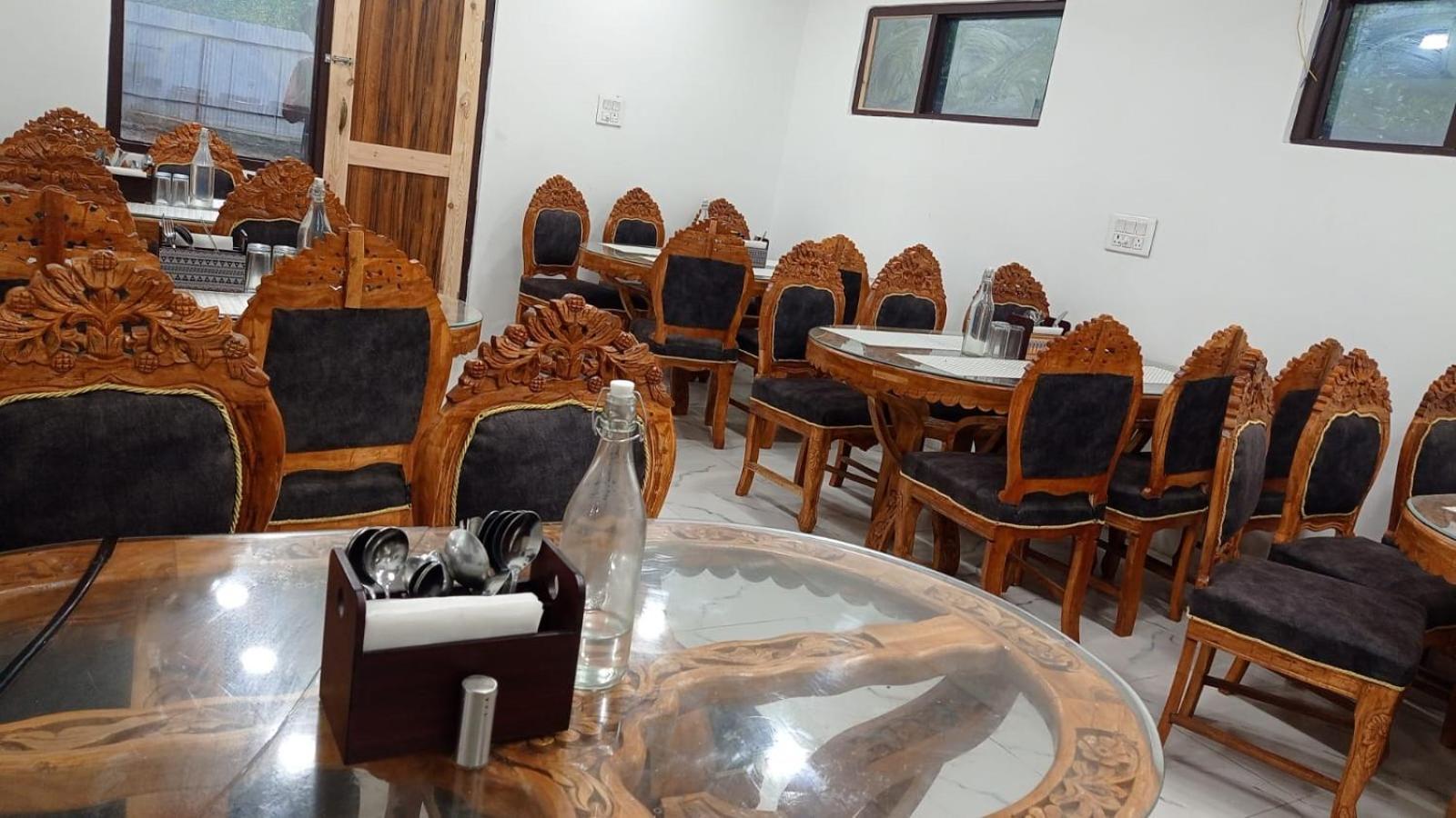 Mountain Orchard Retreat Pahalgam Hotel Exterior photo